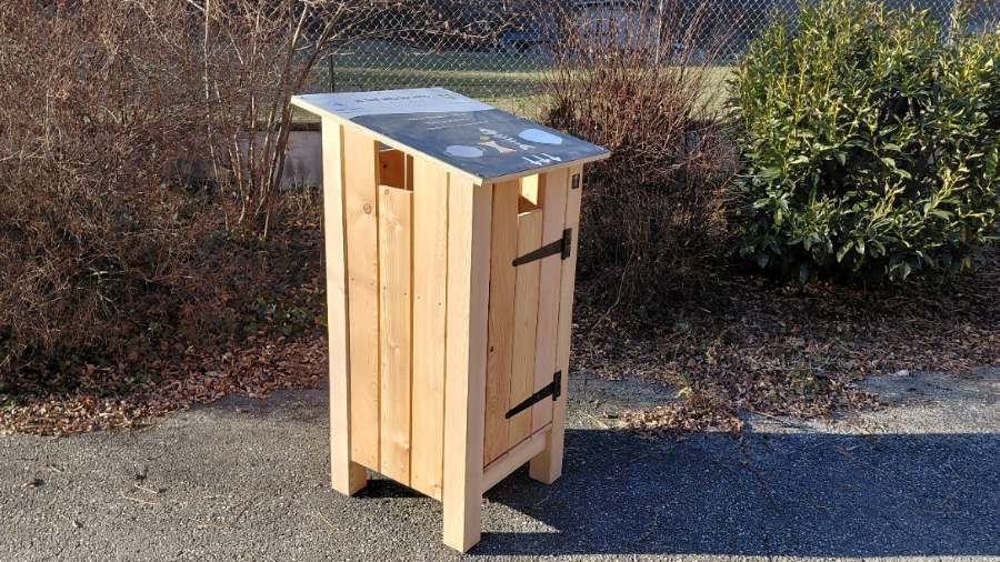 Corbeille à déchets simple flux gabarit toit personnalisé – Image 3