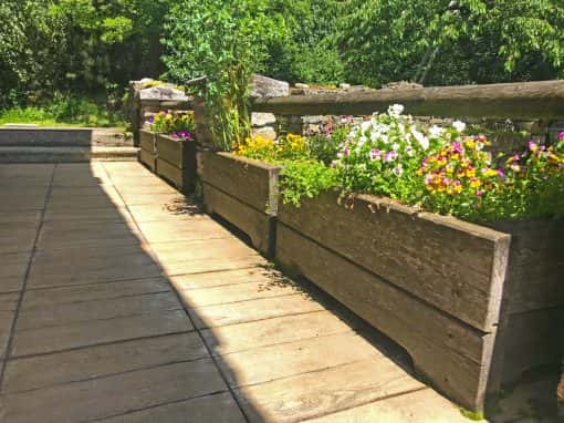 Bac à fleurs en bois jardinière en mélèze