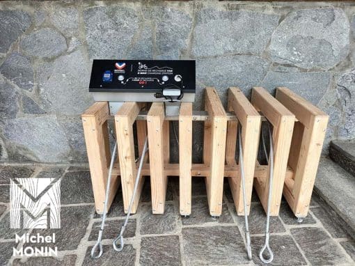 Râtelier en bois modulable à vélos électriques